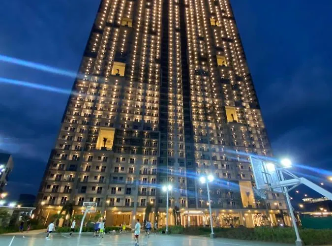 1br Unit At Celandine Near Ayala Cloverleaf Mall Apartamento