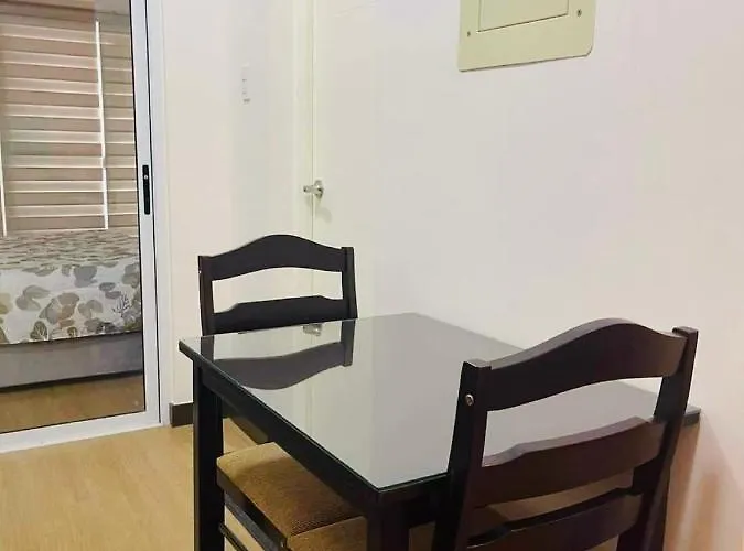 1br Unit At Celandine Near Ayala Cloverleaf Mall Apartamento Manila