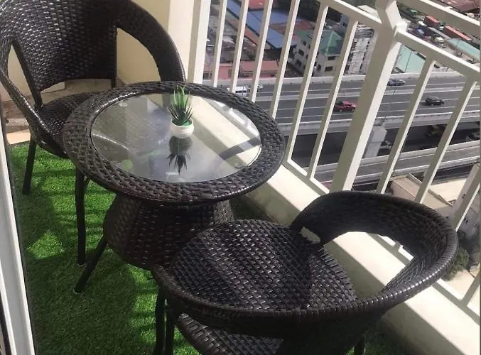 1br Unit At Celandine Near Ayala Cloverleaf Mall Apartamento Manila